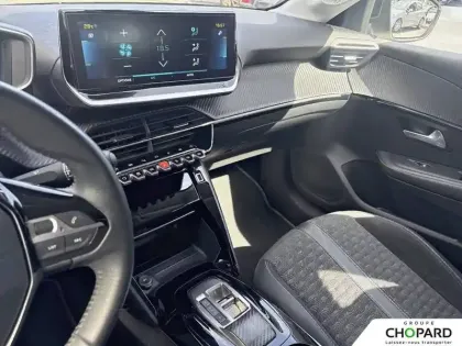 Photo 9 Peugeot 208  Electrique 50 kWh 136ch