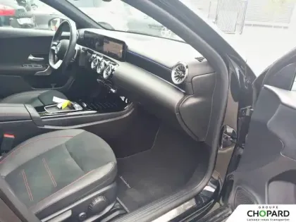 Photo 12 Mercedes Classe A  180 d