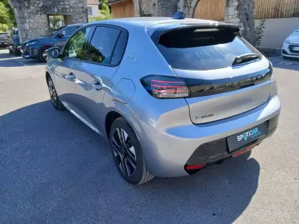 Photo 11 Peugeot 208  Electrique 156ch 54 kWh