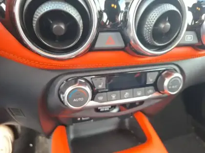 Photo 25 Nissan Juke  HYBRID 143