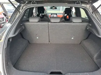 Photo 31 Nissan Juke  HYBRID 143