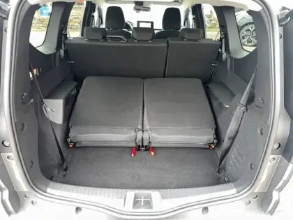 Photo 73 Dacia Jogger  Hybrid 140 7 places GSR2