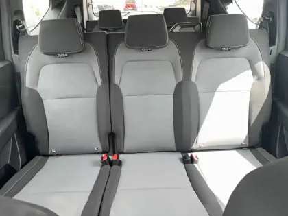 Photo 59 Dacia Jogger  Hybrid 140 7 places GSR2