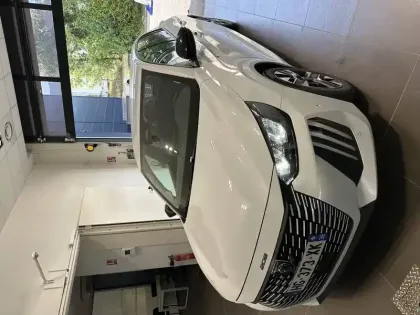 Photo Peugeot 208 Allure