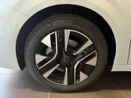 Photo 23 Peugeot 208  100 S&S BVM6