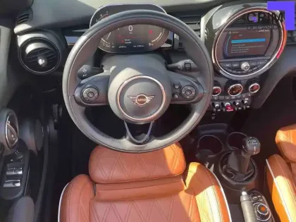 Photo 5 Mini Mini Cabriolet Cooper 136 ch
