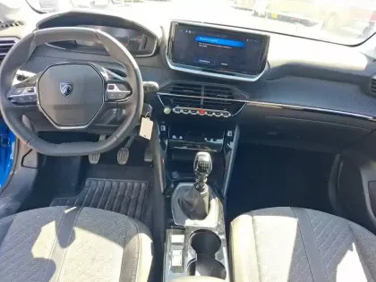 Photo 10 Peugeot 208  PureTech 100 S&S BVM6