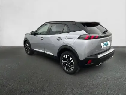 Photo 6 Peugeot 2008  PureTech 130 S&S EAT8