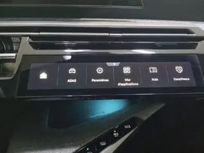 Photo 24 Peugeot 3008  Hybrid 145 e-DCS6