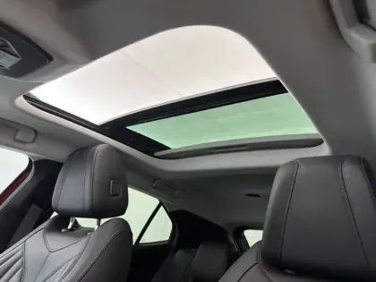 Photo 34 DS DS 4  Hybride E-Tense 225 EAT8