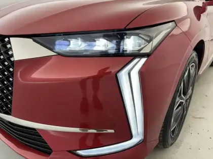Photo 35 DS DS 4  Hybride E-Tense 225 EAT8