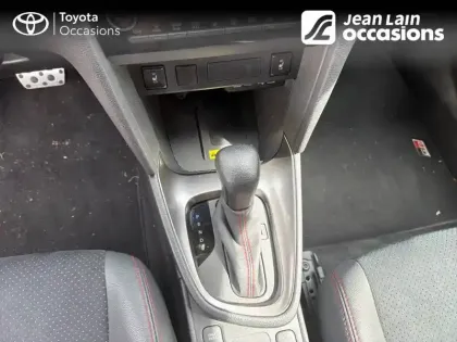 Photo 12 Toyota Yaris  Cross Hybride 130h 2WD
