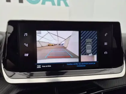 Photo 34 Peugeot 2008  PureTech 100 S&S BVM6