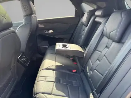 Photo 11 DS DS 7 DS7 Crossback Hybride E-Tense 300 EAT8 4x4