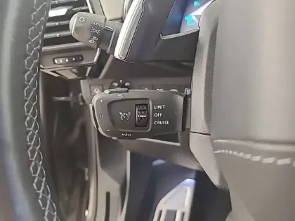 Photo 52 DS DS 7  Hybride Rechargeable E-Tense 300 EAT8 4x4