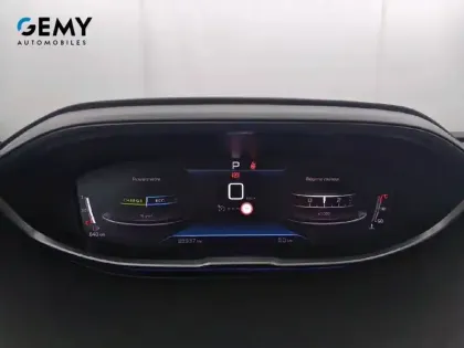 Photo 15 Peugeot 5008  Hybrid 136 e-DCS6