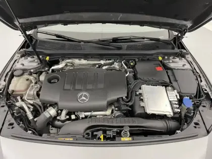 Photo 19 Mercedes Classe A  200 d 8G-DCT