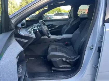 Photo 36 Peugeot 3008  Hybrid 136 e-DCS6