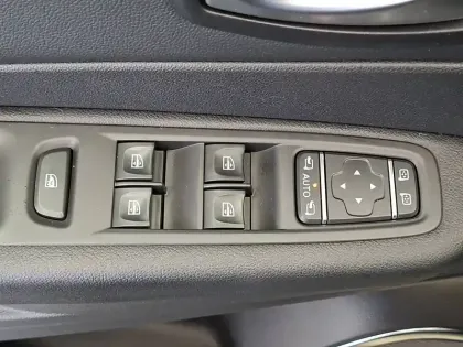 Photo 29 Renault Captur  dCi 90 EDC