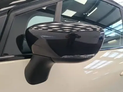 Photo 35 Renault Captur  dCi 90 EDC