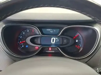 Photo 20 Renault Captur  dCi 90 EDC
