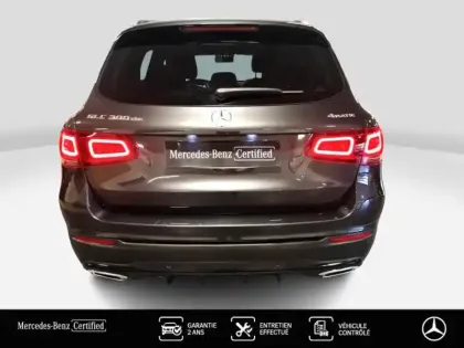 Photo 6 Mercedes GLC  300de 4MATIC SUV AMG Line