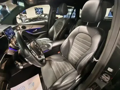 Photo 16 Mercedes GLC  300de 4MATIC SUV AMG Line