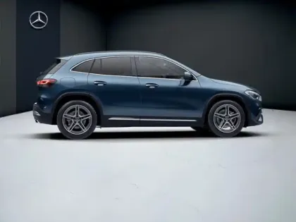 Photo 19 Mercedes GLA 250 e AMG Line