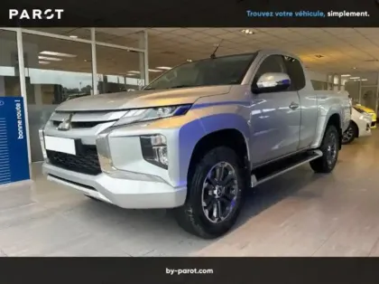 Photo Mitsubishi Pick-up Instyle