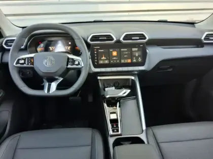 Photo 12 Mg ZS Nouveau 1.5 L Hybrid+ 197 ch Luxury