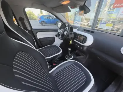 Photo 53 Renault Twingo III Intens TCe 95