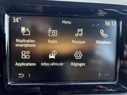 Photo 28 Renault Twingo III Intens TCe 95