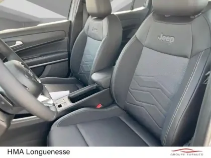 Photo 10 Jeep Avenger  1.2 Turbo T3 110ch MHEV Altitude BVR6 eHybrid