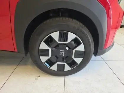 Photo 10 Fiat Panda Grande  1.2 Hybrid Turbo 110ch Pop eDCT6