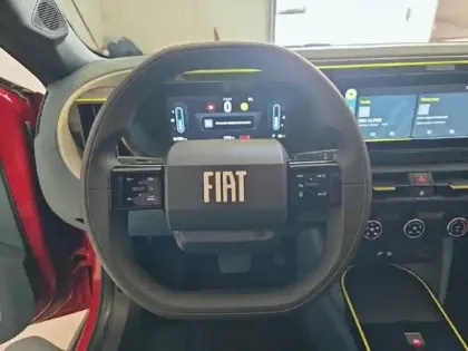 Photo 11 Fiat Panda Grande  1.2 Hybrid Turbo 110ch Pop eDCT6