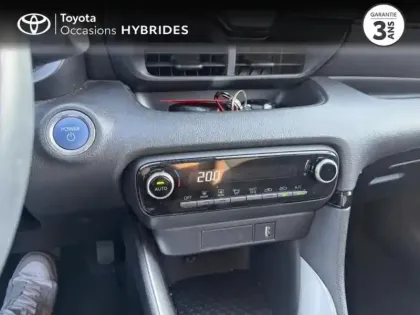 Photo 12 Toyota Yaris  116h Design 5p