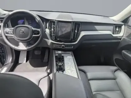 Photo 10 Volvo Xc60  T6 Hybride Rechargeable 253 + 145ch Ultra Style Dark Geartronic 8 AWD