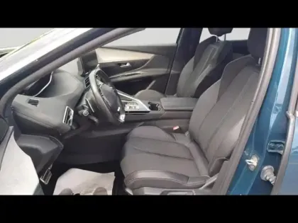 Photo 8 Peugeot 3008  HYBRID 225ch GT e-EAT8