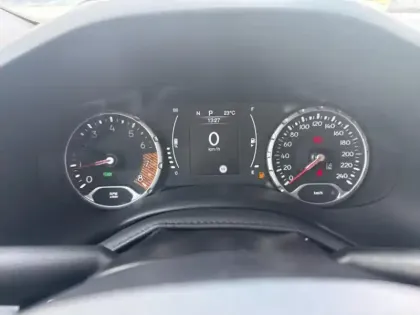 Photo 13 Jeep Renegade  1.5 Turbo T4 130ch MHEV Longitude BVR7