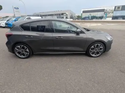 Photo 8 Ford Focus  1.0 Flexifuel mHEV 125ch ST-Line X Powershift