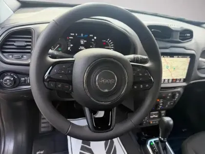 Photo 70 Jeep Renegade  1.3 Turbo T4 190ch 4xe Upland AT6