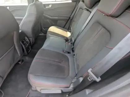 Photo 11 Ford Kuga  2.5 Duratec 243ch Hybride Rechargeable ST-Line X Powershift