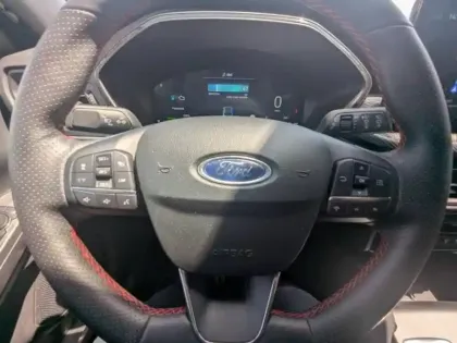 Photo 15 Ford Kuga  2.5 Duratec 243ch Hybride Rechargeable ST-Line X Powershift
