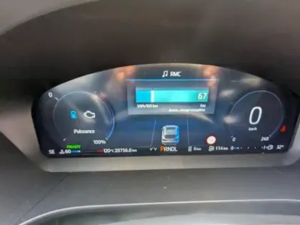 Photo 14 Ford Kuga  2.5 Duratec 243ch Hybride Rechargeable ST-Line X Powershift