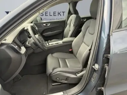 Photo 8 Volvo Xc60  T6 Hybride Rechargeable 253 + 145ch Plus Style Chrome Geartronic 8 AWD