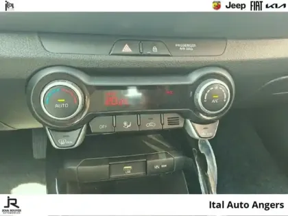 Photo 14 Kia Stonic  1.0 T-GDi 100ch Active DCT7