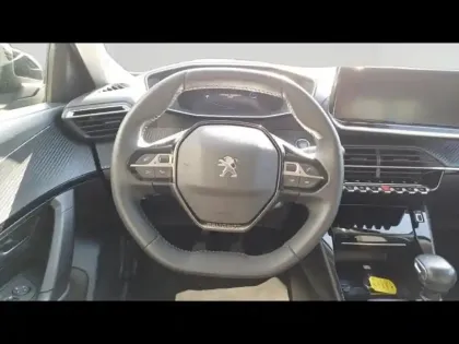 Photo 11 Peugeot 2008  1.2 PureTech 130ch S&S Allure Pack