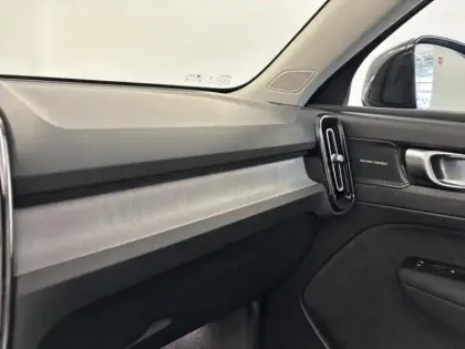 Photo 13 Volvo Xc40  B3 163ch Lounge Edition DCT 7