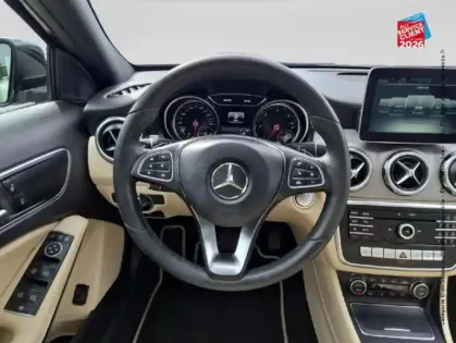 Photo 12 Mercedes GLA  220 d Inspiration 4Matic 7G-DCT