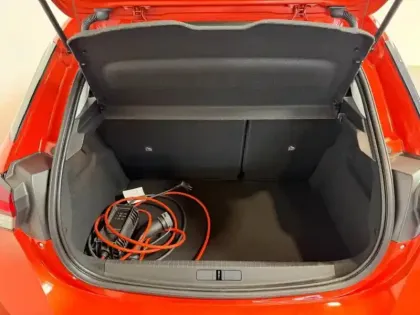 Photo 9 Opel Corsa  -e 136 Elegance / Carplay / Caméra